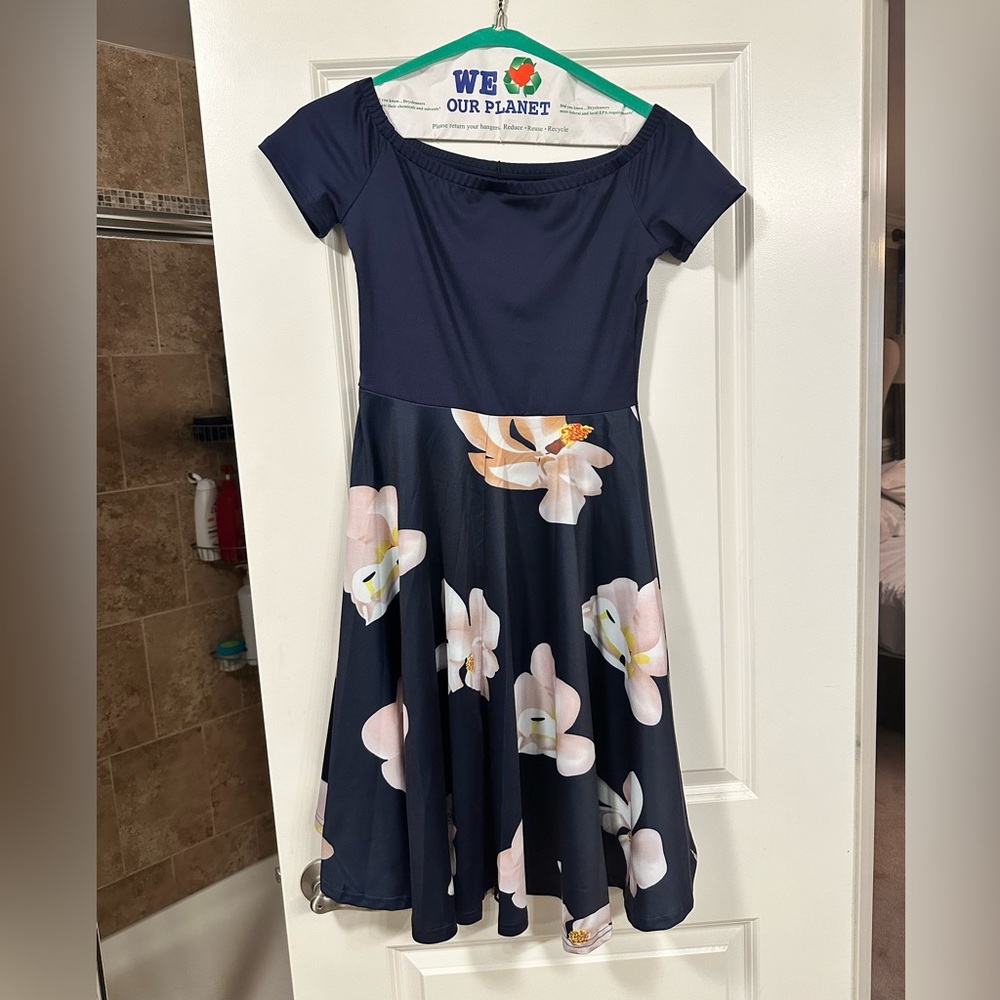 Women’s Off The Shoulder High Low Hem Cocktail Dress - NWT Size Small - Picture 3 of 5